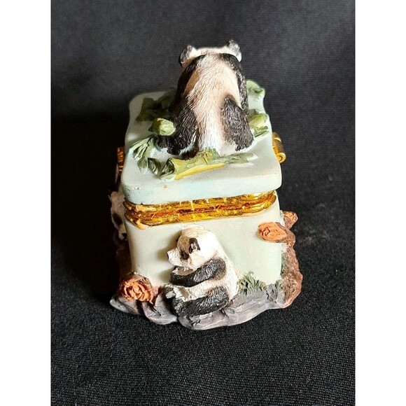 VTG Panda Trinket Box 3-dimensional Hinged - Picture 5 of 11